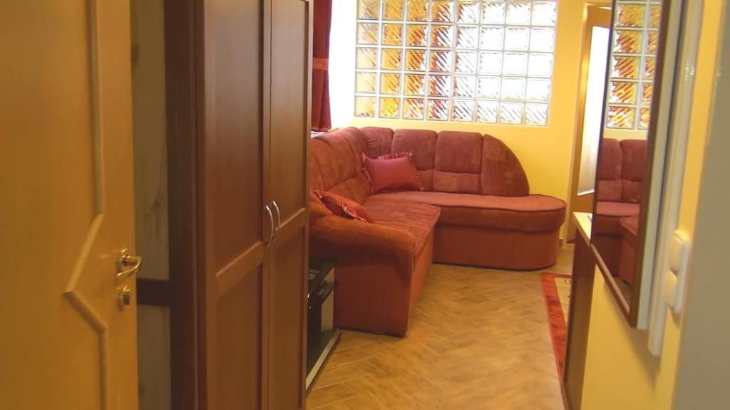 Holdlux Apartmanok Sárvár Cameră foto